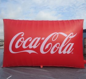 S4-321 Coca-Cola-mainos puhalletaan